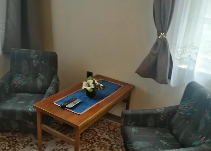 Konukevi Ezust Fenyo Vendeghaz Siofok